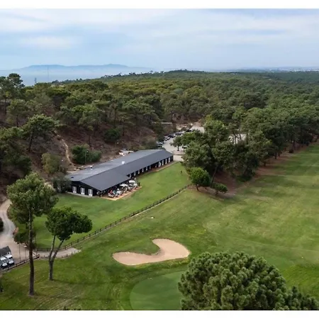 Villa Papoilas Almada